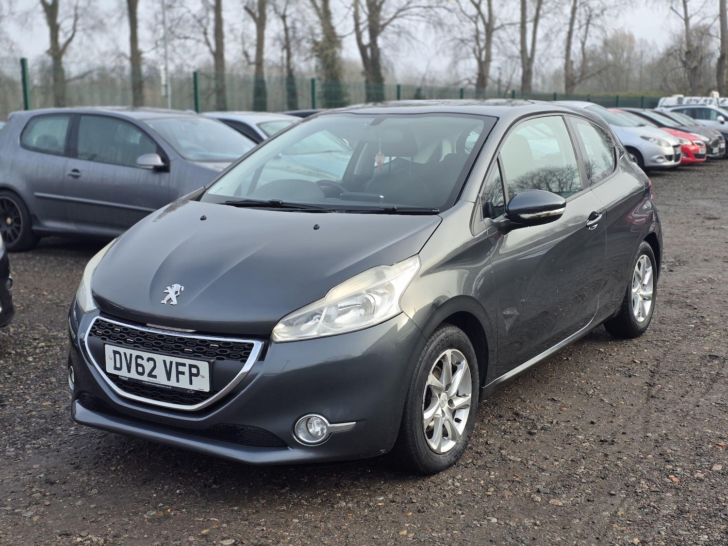 Used Peugeot 208 2012 for sale - 76942541: Photo 6