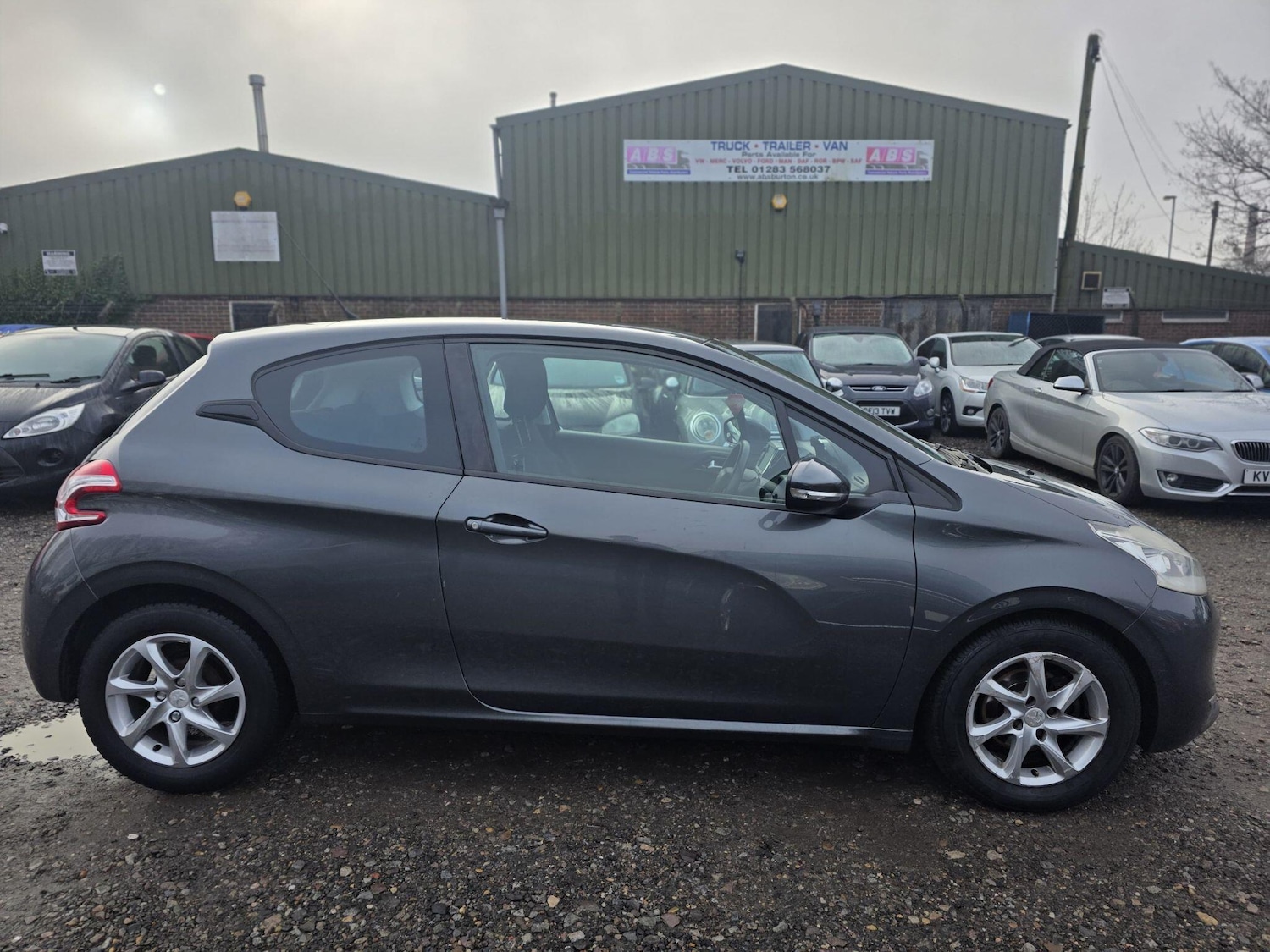 Used Peugeot 208 2012 for sale - 76942541: Photo 9