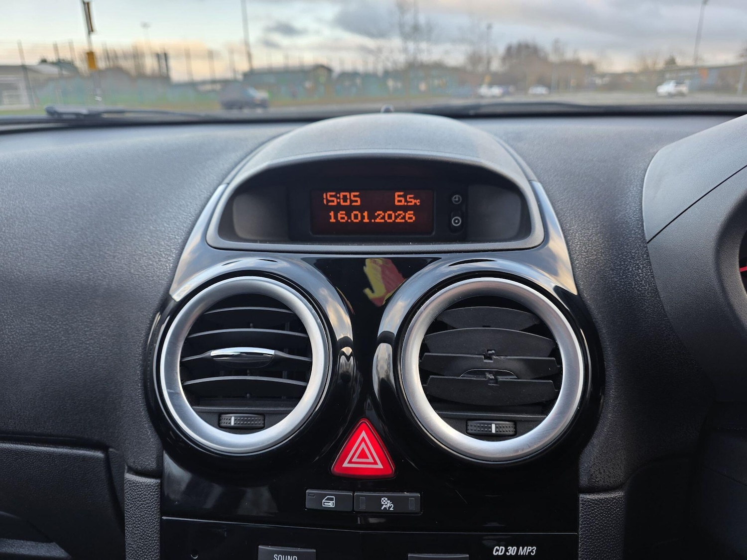 Used Vauxhall Corsa 2011 for sale - 77242396: Photo 34