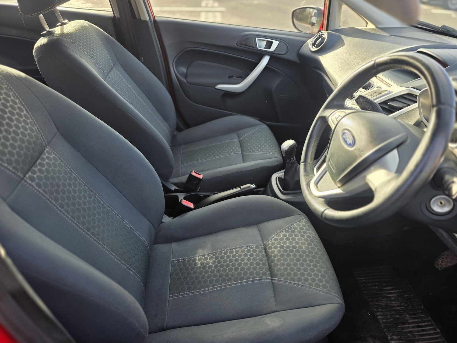 Used Ford Fiesta 2012 for sale - 76918592: Photo 23