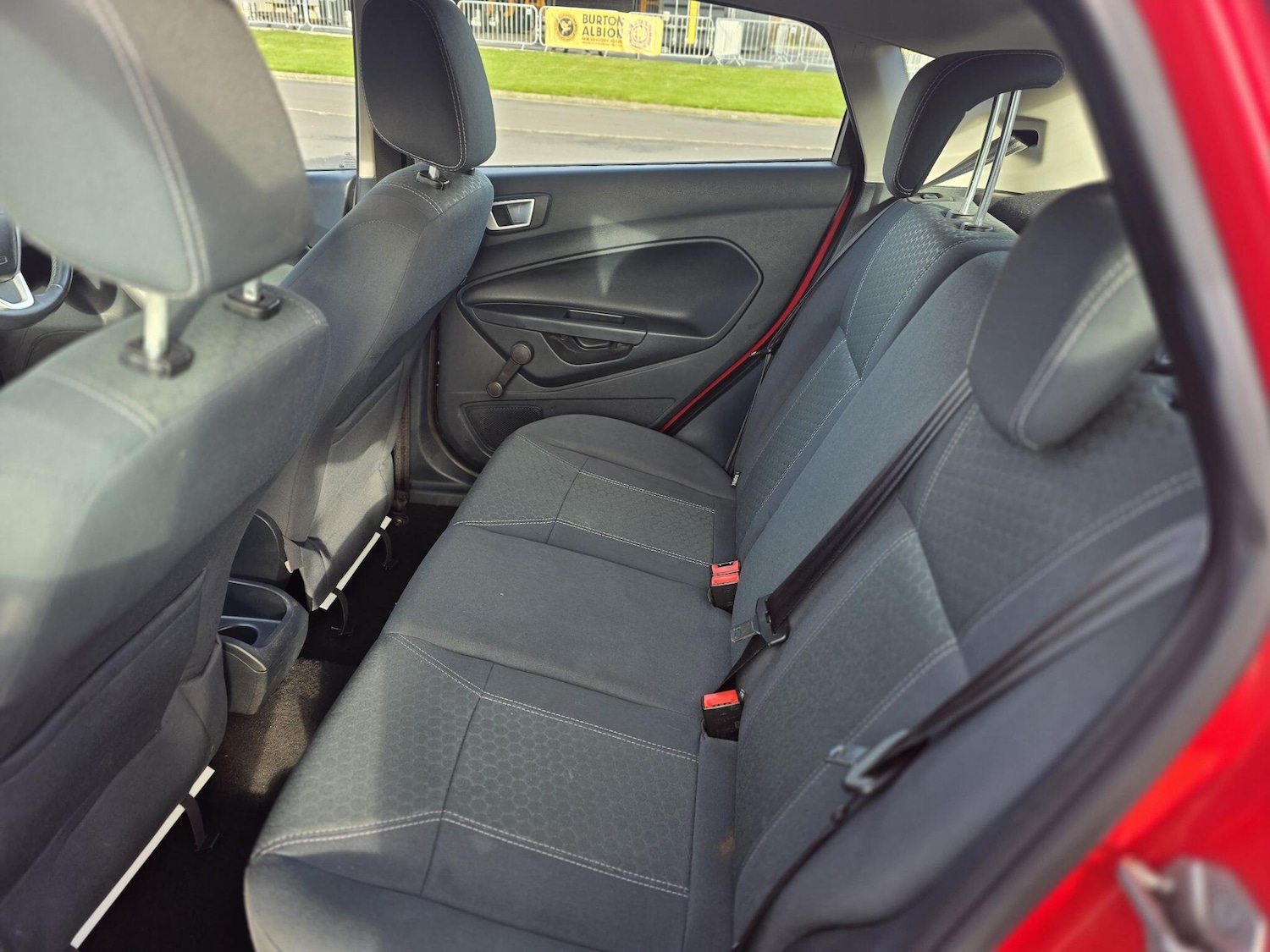 Used Ford Fiesta 2012 for sale - 76918592: Photo 25