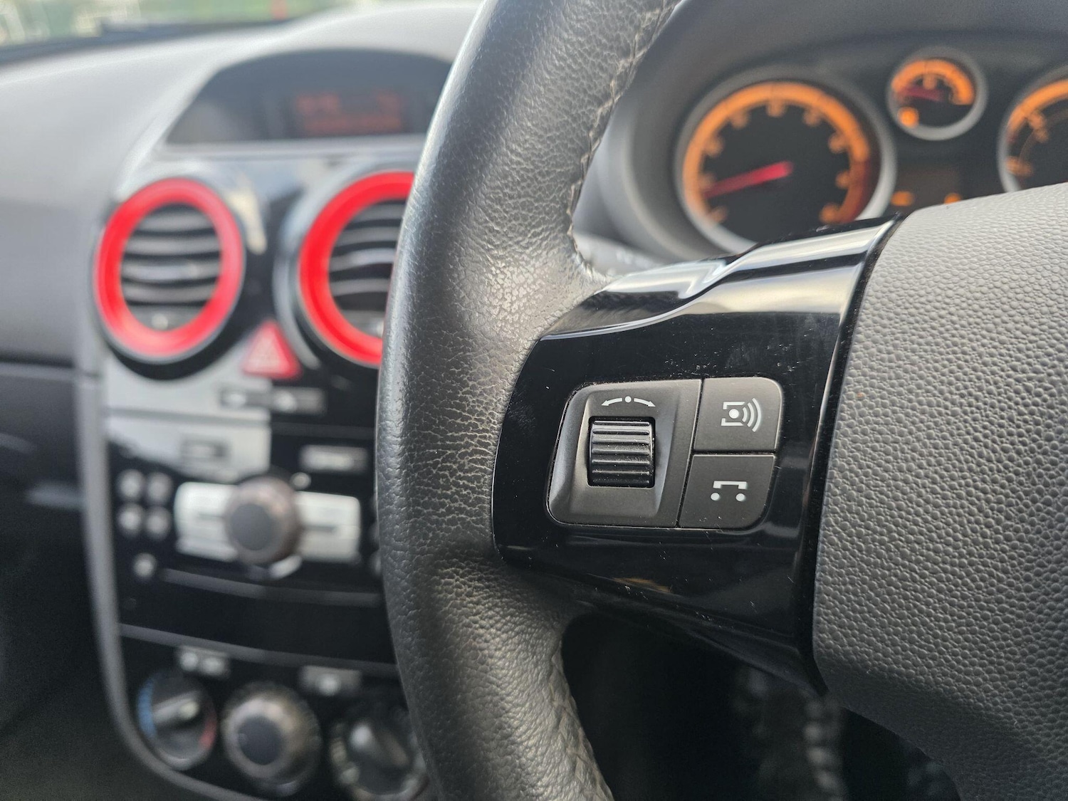 Used Vauxhall Corsa 2012 for sale - 77893067: Photo 30