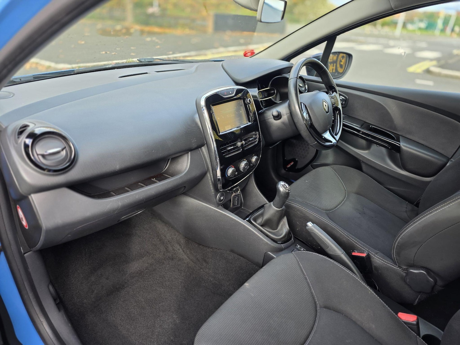 Used Renault Clio 2014 for sale - 76995756: Photo 23