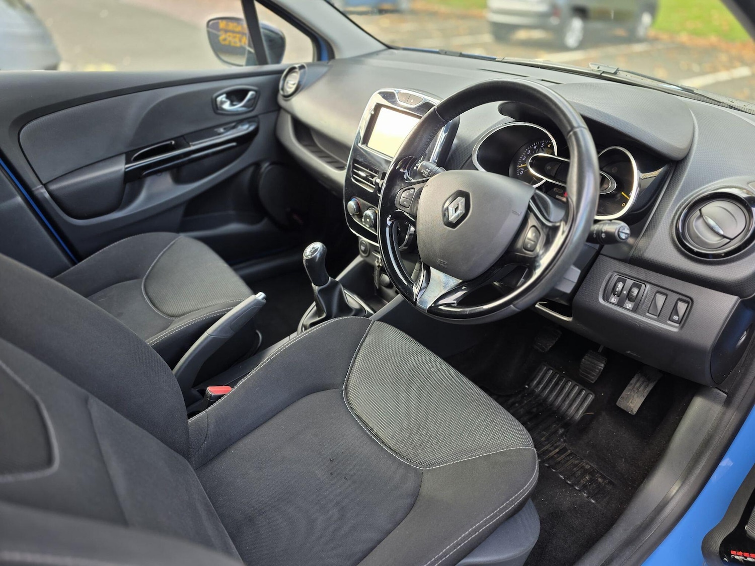 Used Renault Clio 2014 for sale - 76995756: Photo 25