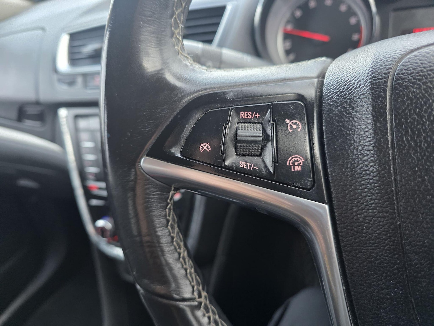 Used Vauxhall Mokka 2016 for sale - 77537631: Photo 30