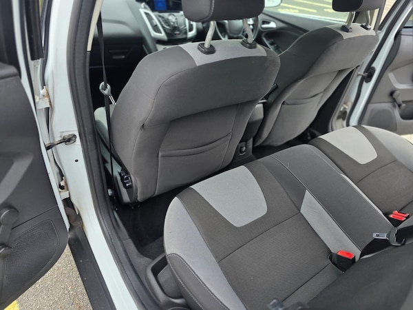 Used Ford Focus 2011 for sale - 76295921: Photo 23
