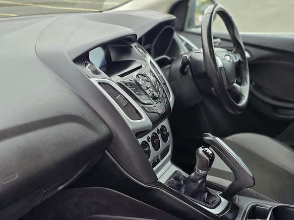 Used Ford Focus 2011 for sale - 76295921: Photo 29