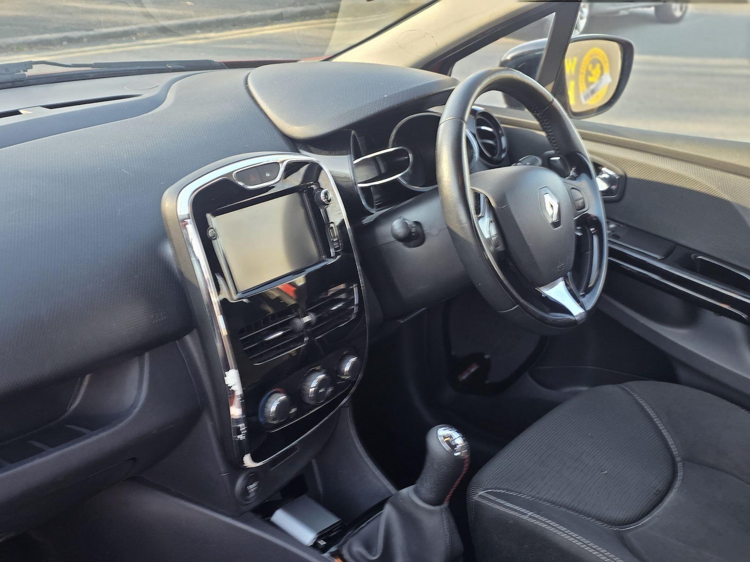 Used Renault Clio for sale - 78006638: Photo 19