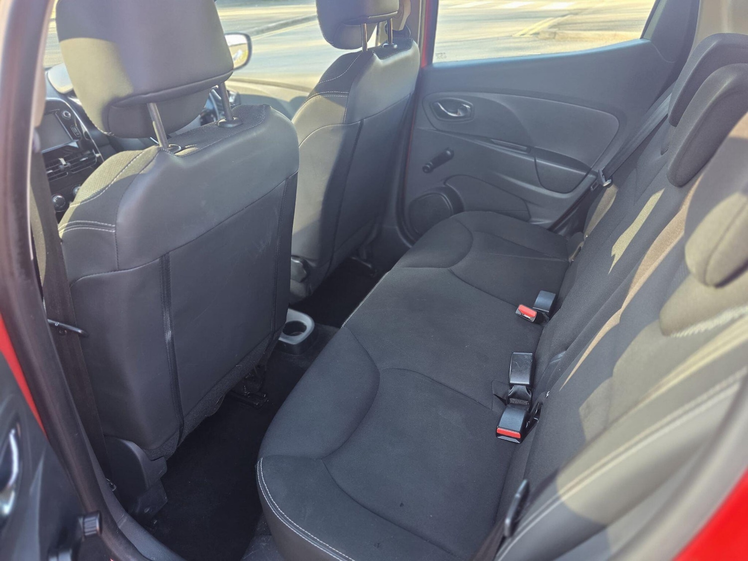 Used Renault Clio for sale - 78006638: Photo 23