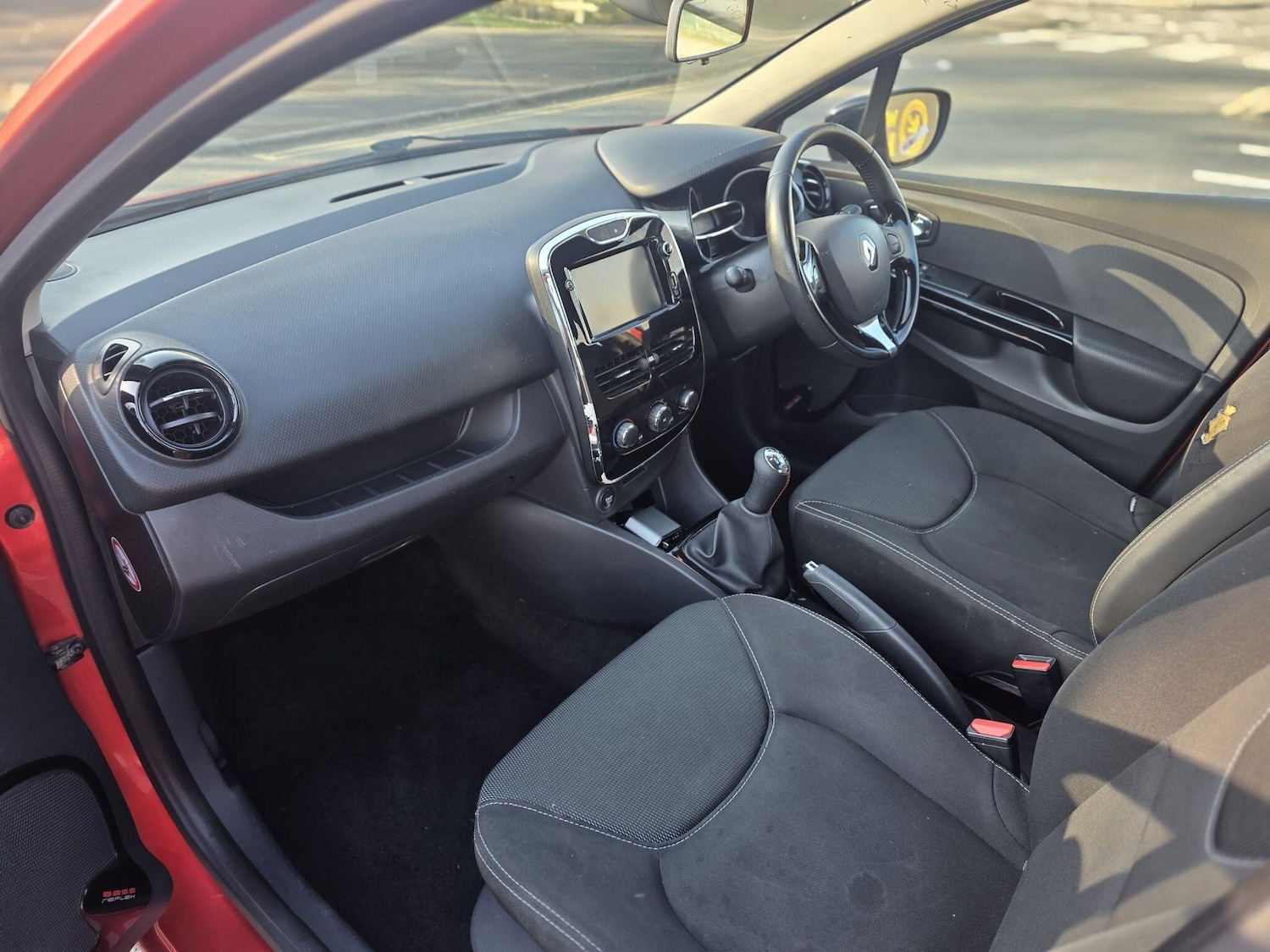 Used Renault Clio for sale - 78006638: Photo 33