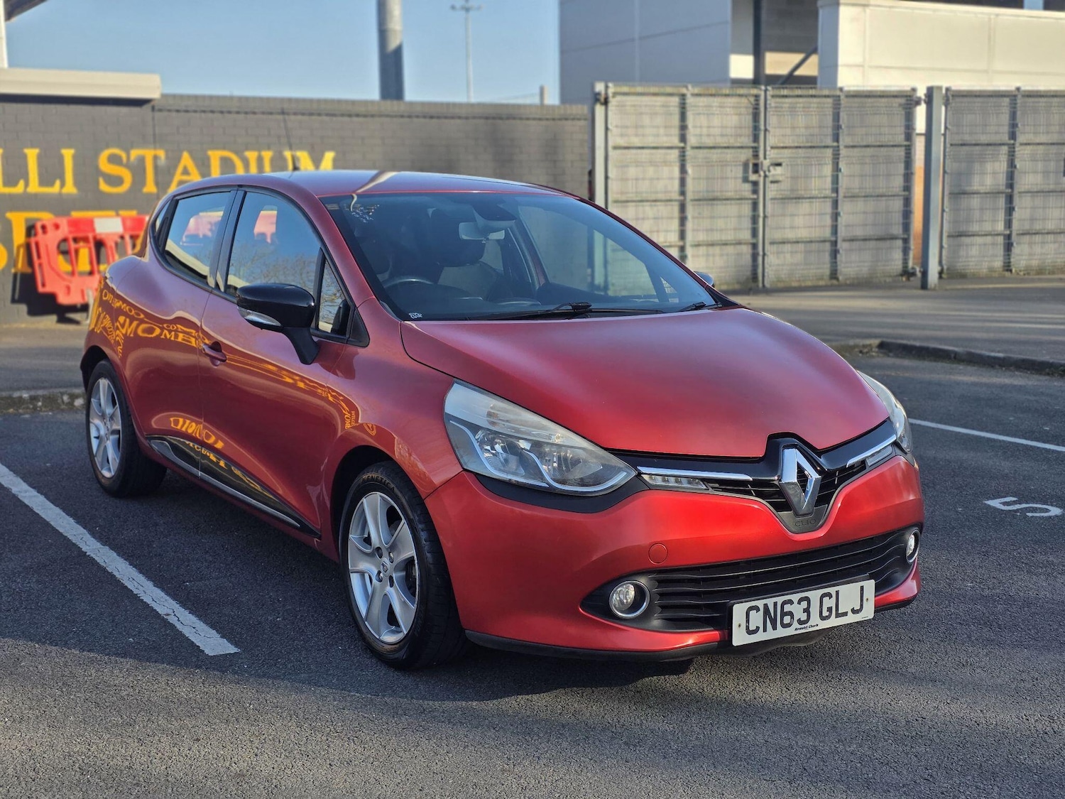 Used Renault Clio for sale - 78006638: Photo 6