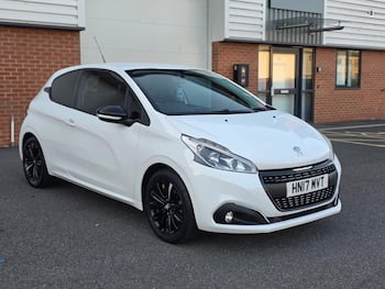 Used Peugeot 208 2017 for sale - 79669048: Photo