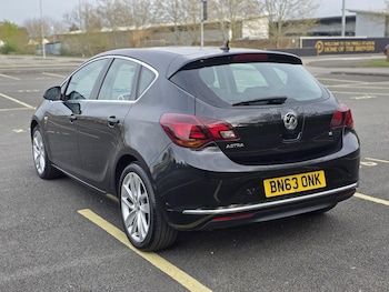 Used Vauxhall Astra 2013 for sale - 78375019: Photo