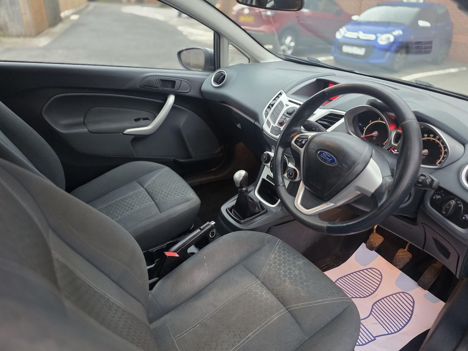 Used Ford Fiesta 2011 for sale - 77440501: Photo 19