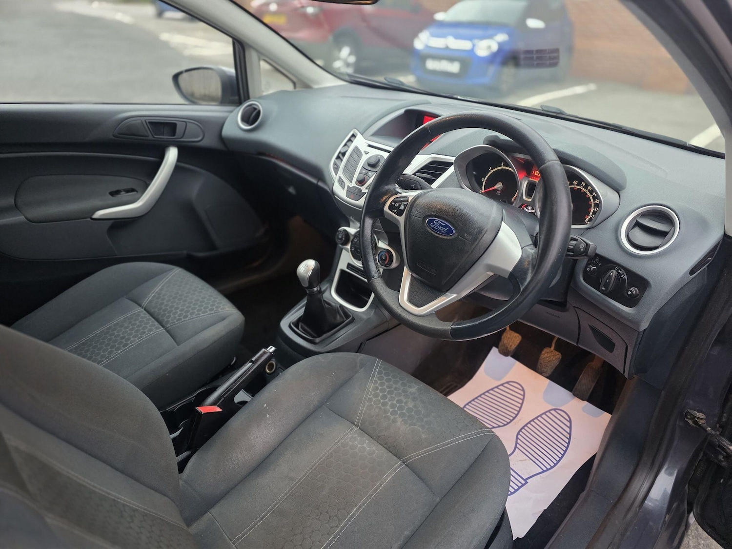 Used Ford Fiesta 2011 for sale - 77440501: Photo 20