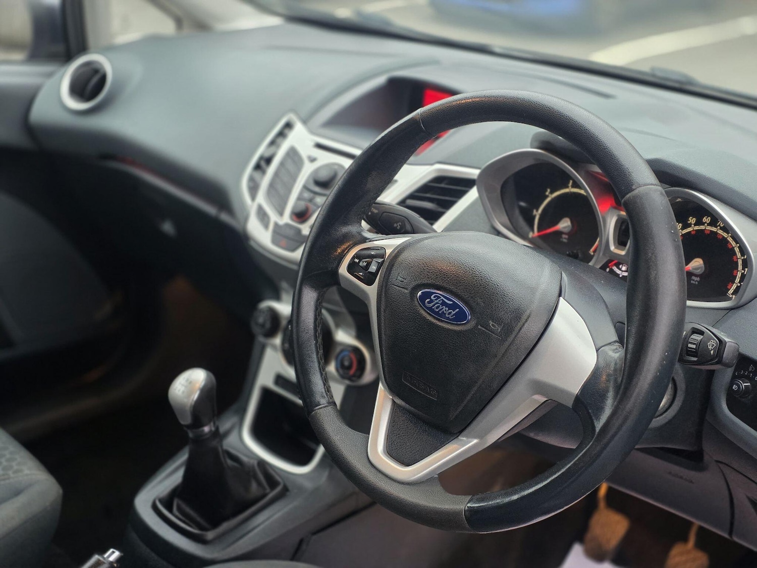 Used Ford Fiesta 2011 for sale - 77440501: Photo 22