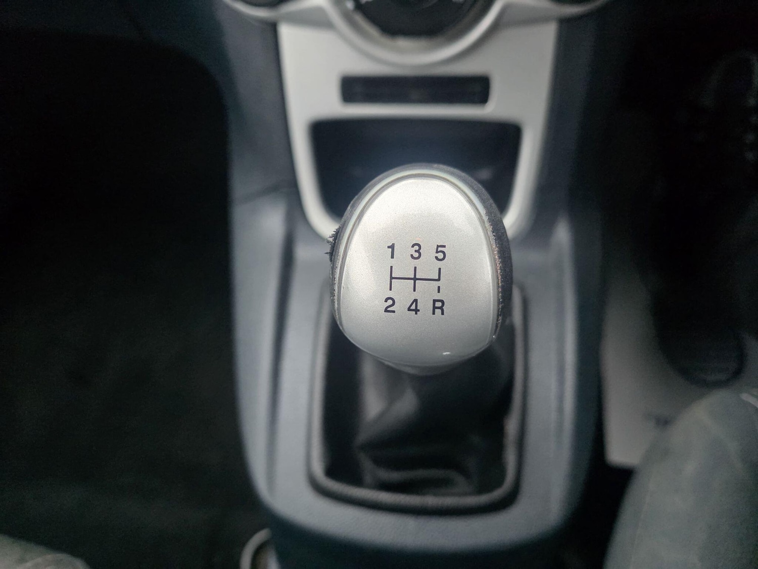 Used Ford Fiesta 2011 for sale - 77440501: Photo 26