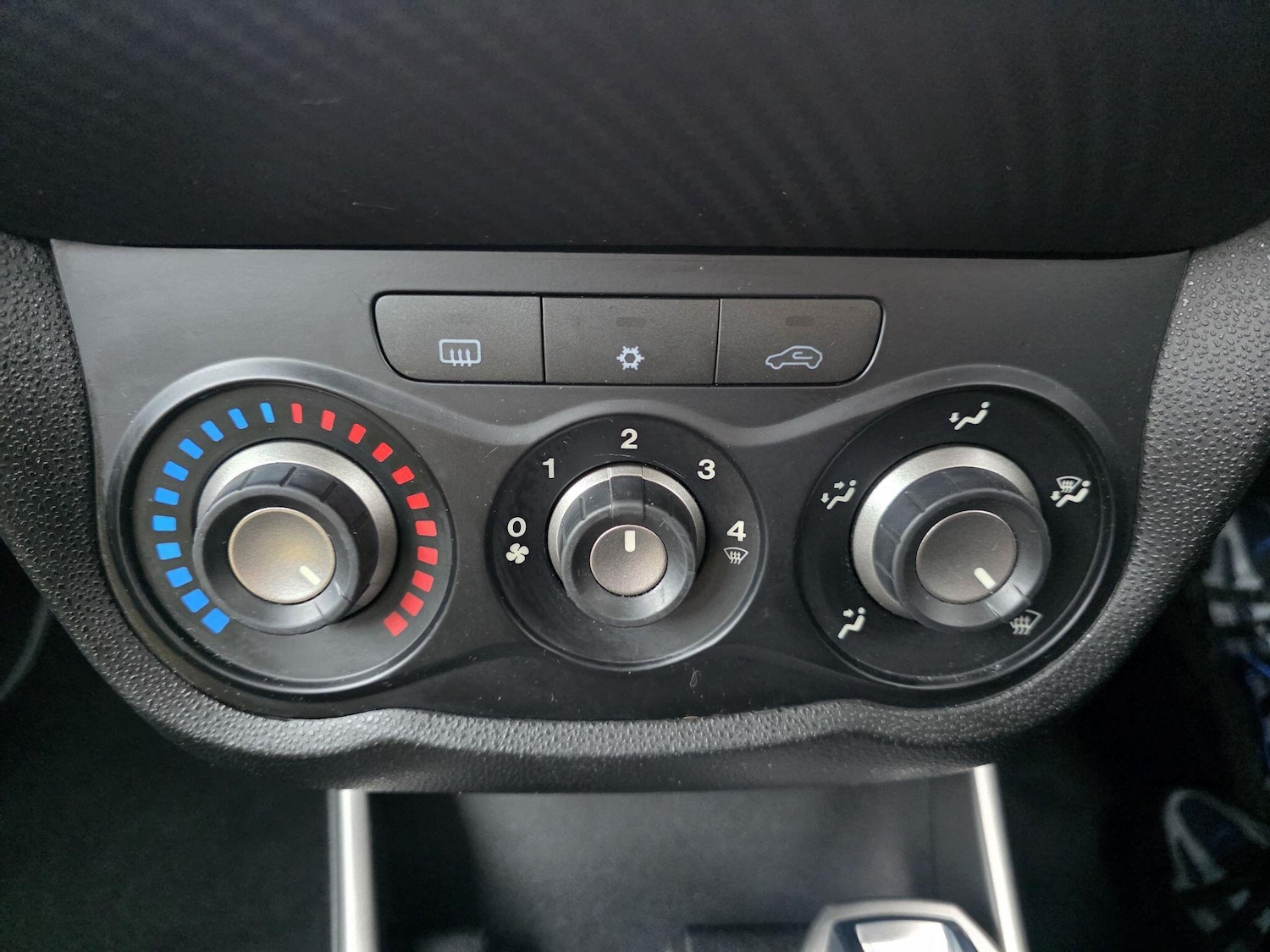 Used Alfa Romeo MiTo 2011 for sale - 77203372: Photo 25