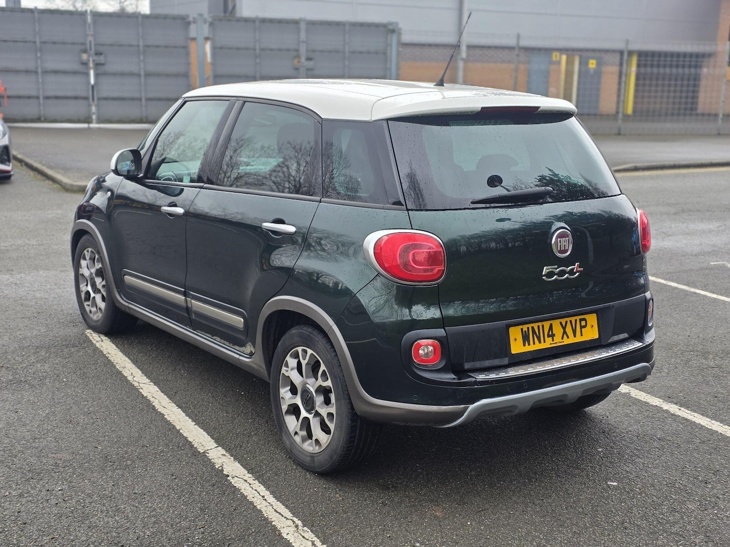 Used Fiat 500L 2014 for sale - 77737620: Photo 11