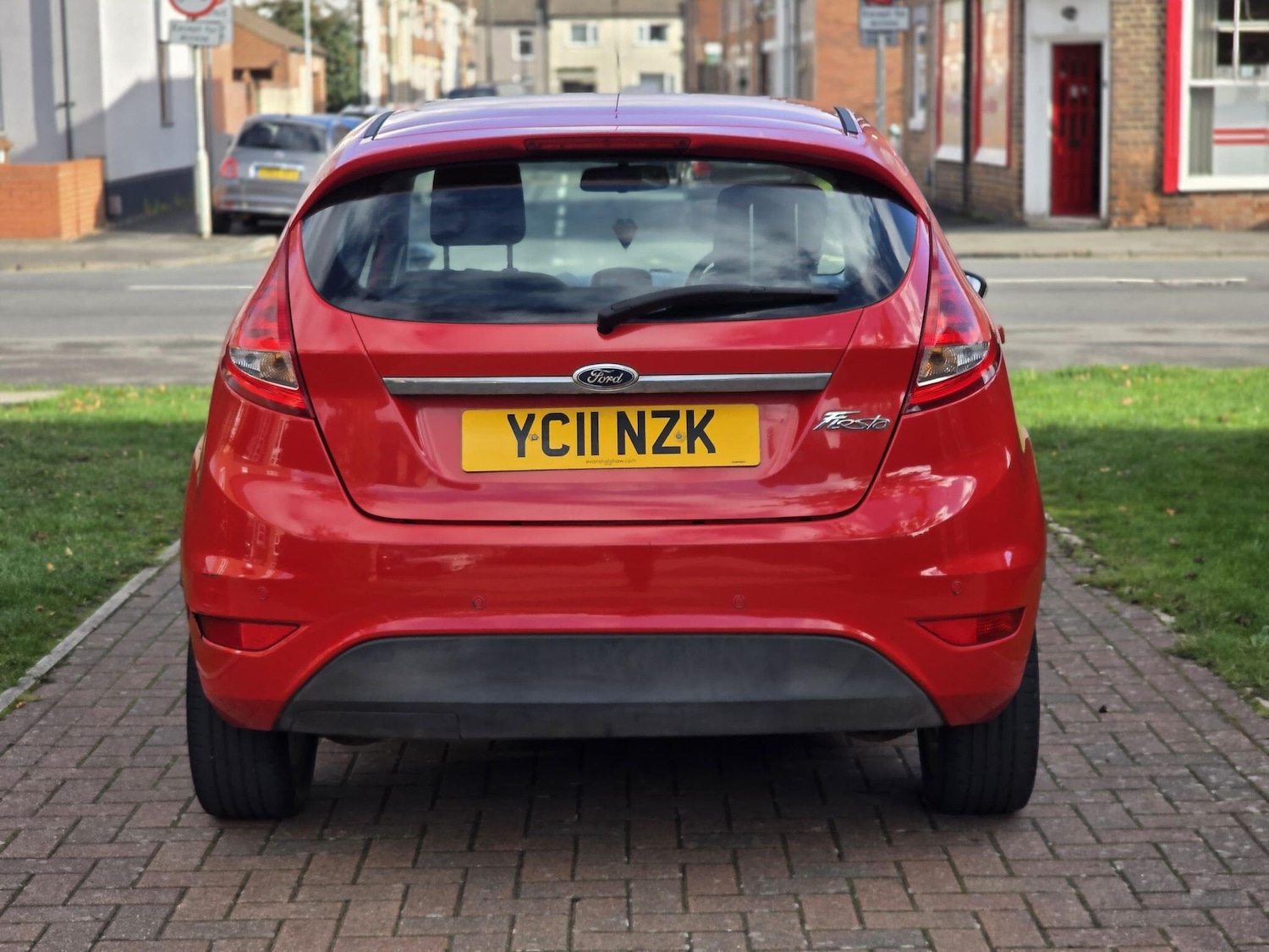 Used Ford Fiesta 2011 for sale - 76381201: Photo 11