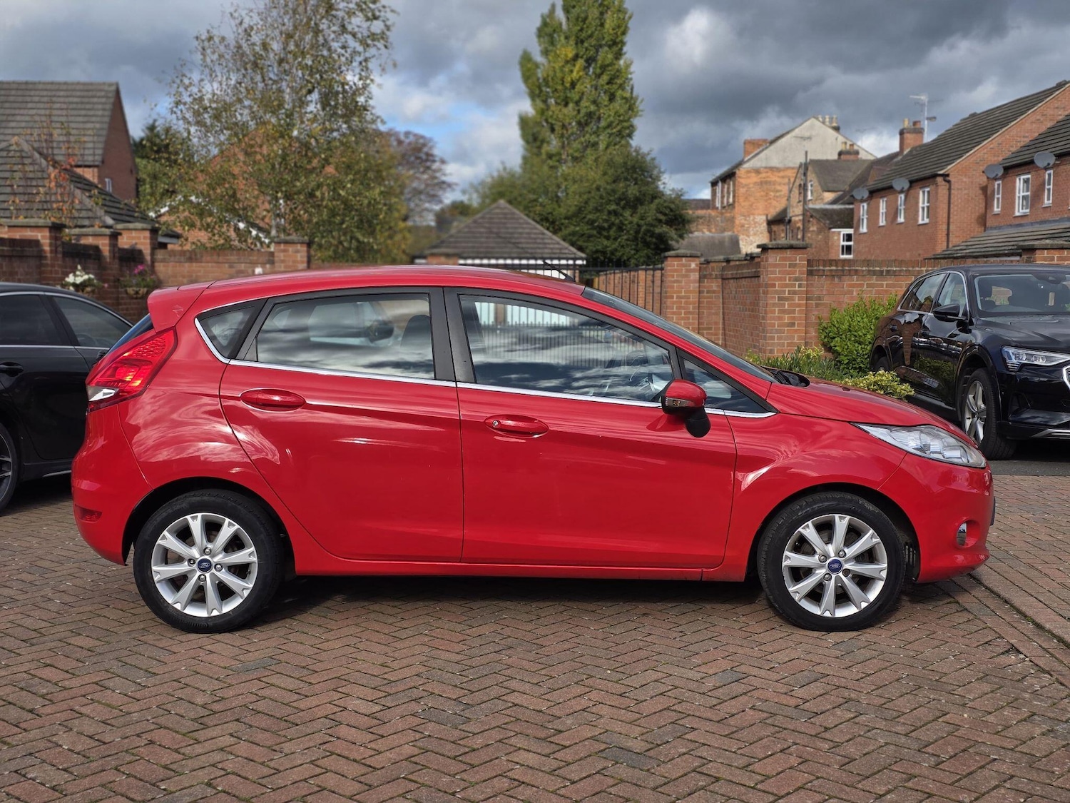 Used Ford Fiesta 2011 for sale - 76381201: Photo 20