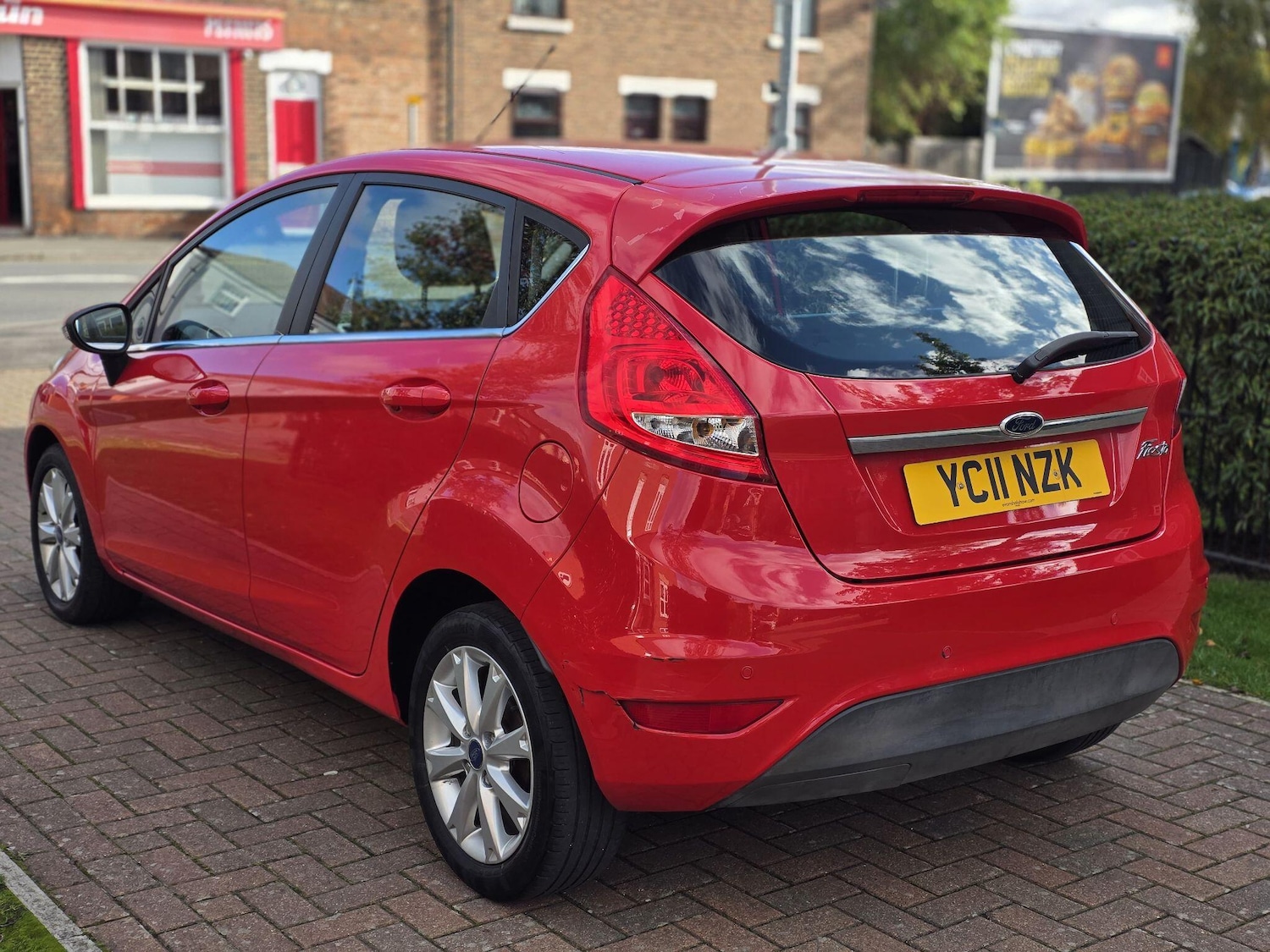 Used Ford Fiesta 2011 for sale - 76381201: Photo 7