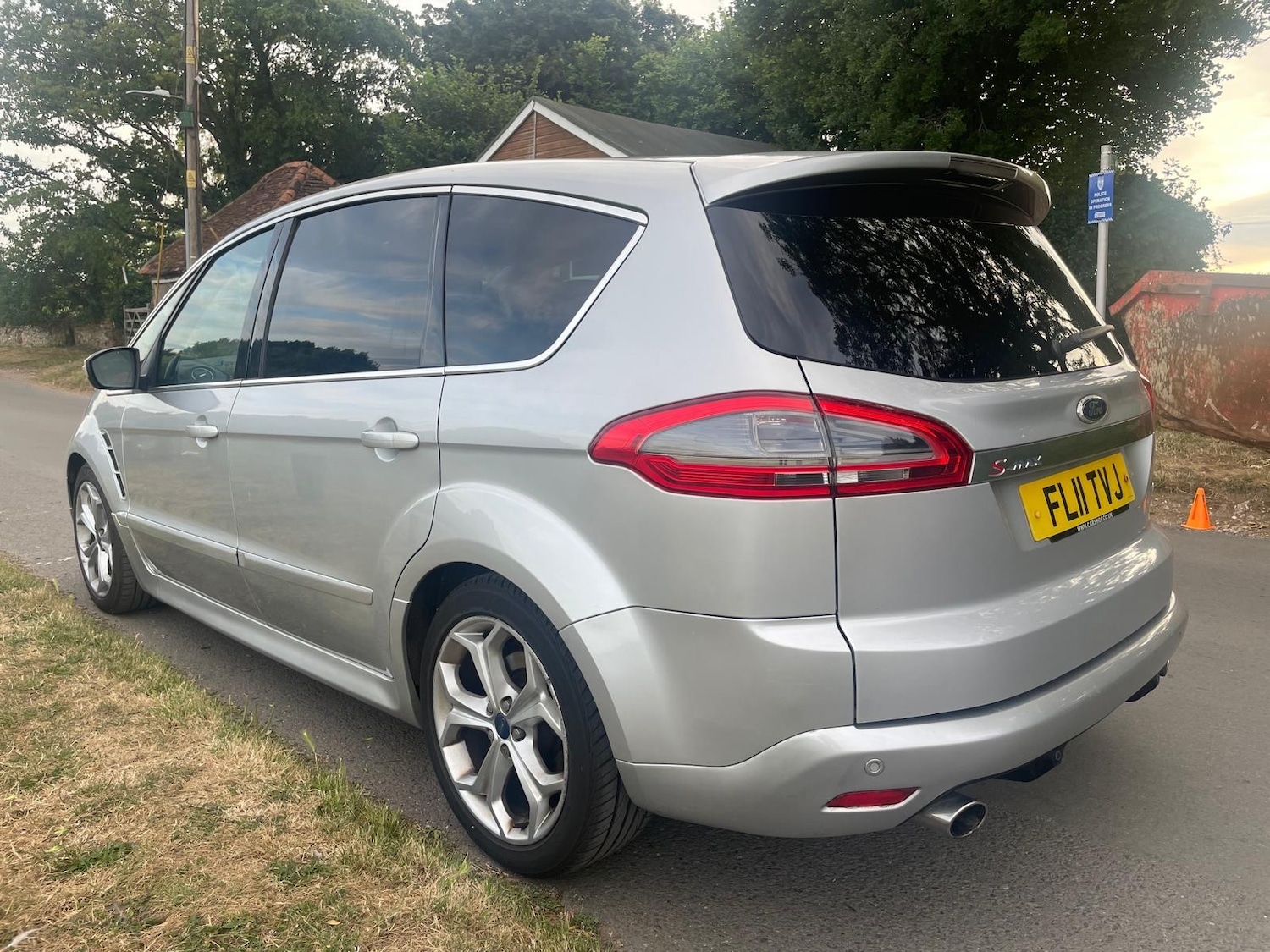Vehicle 5