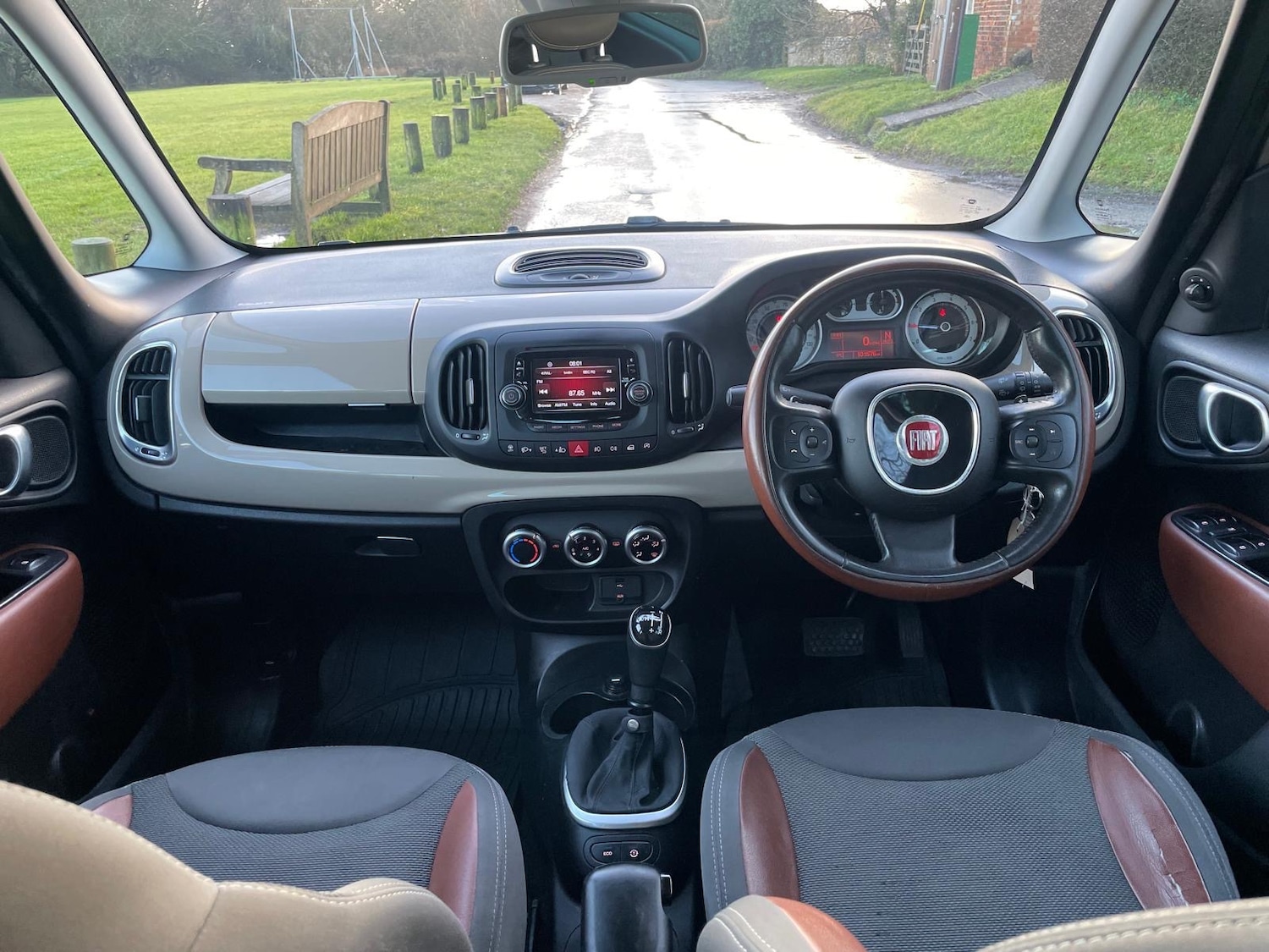 Used Fiat 500L 2013 for sale - 77237270: Photo 11