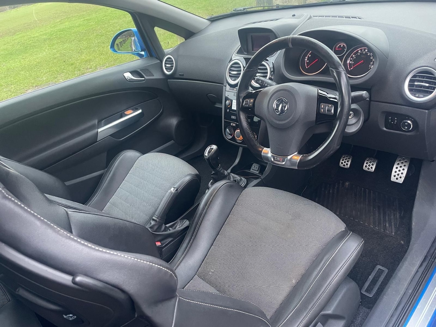 Used Vauxhall Corsa 2013 for sale - 77320179: Photo 9