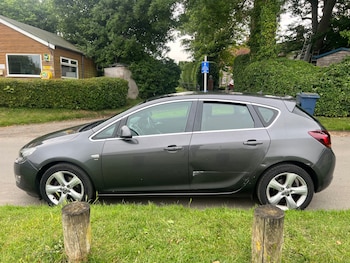 Used Vauxhall Astra 2012 for sale - 75945988: Photo