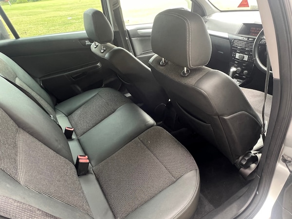 Used Vauxhall Astra 2008 for sale - 75518937: Photo 11