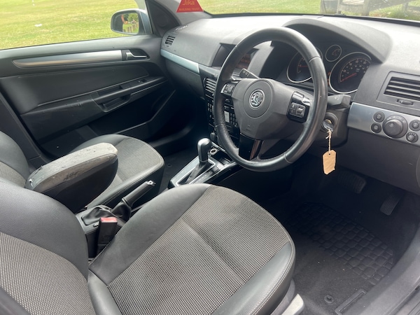 Used Vauxhall Astra 2008 for sale - 75518937: Photo 9