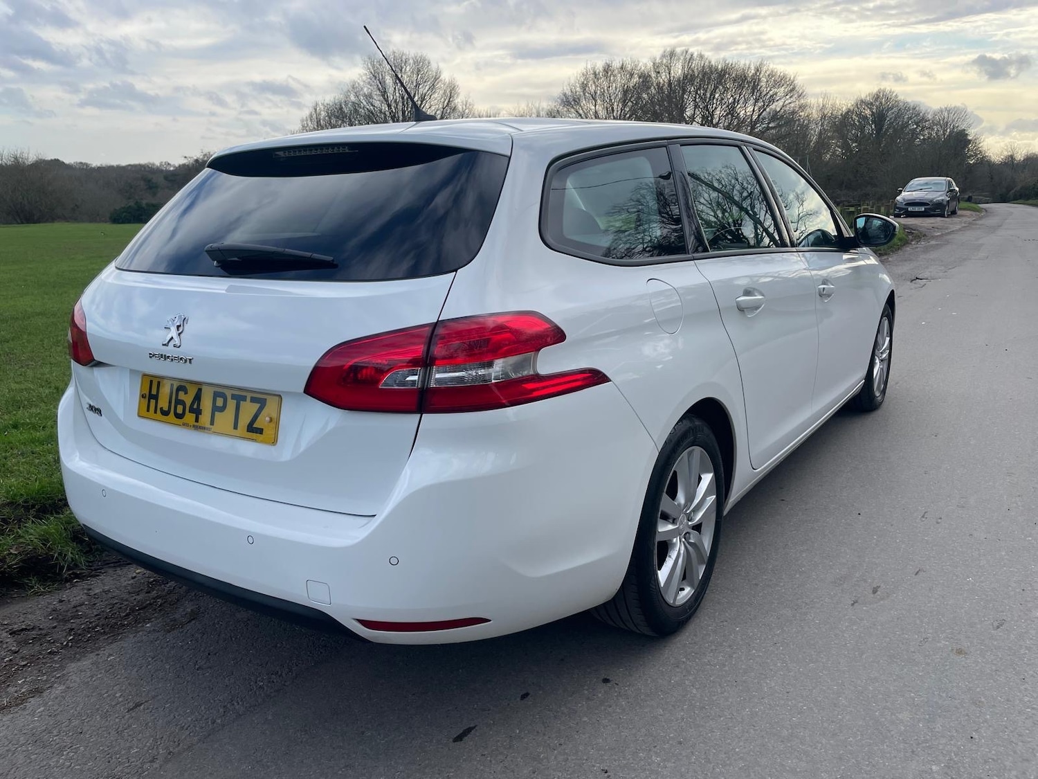 Used Peugeot 308 2014 for sale - 77312240: Photo 7