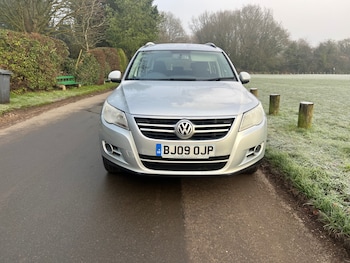 Used Volkswagen Tiguan 2009 for sale - 77089703: Photo