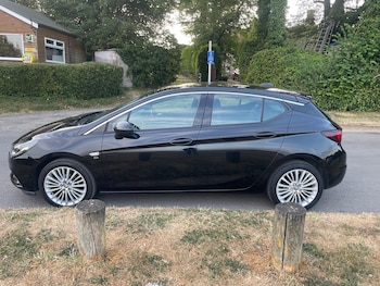 Used Vauxhall Astra 2017 for sale - 79317415: Photo