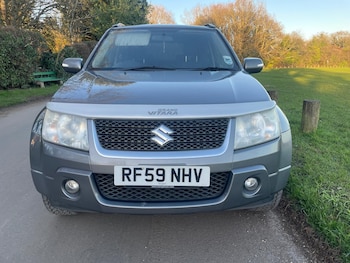 Used Suzuki Grand Vitara 2010 for sale - 77052302: Photo