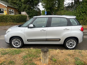 Used Fiat 500L 2015 for sale - 79668706: Photo