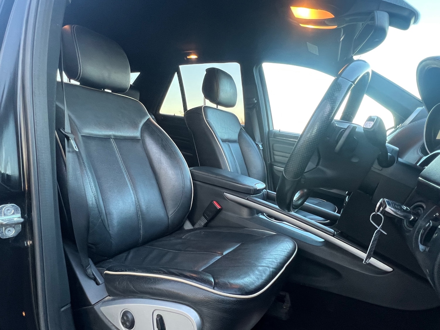 Used Mercedes-Benz M Class 2011 for sale - 78112755: Photo 10