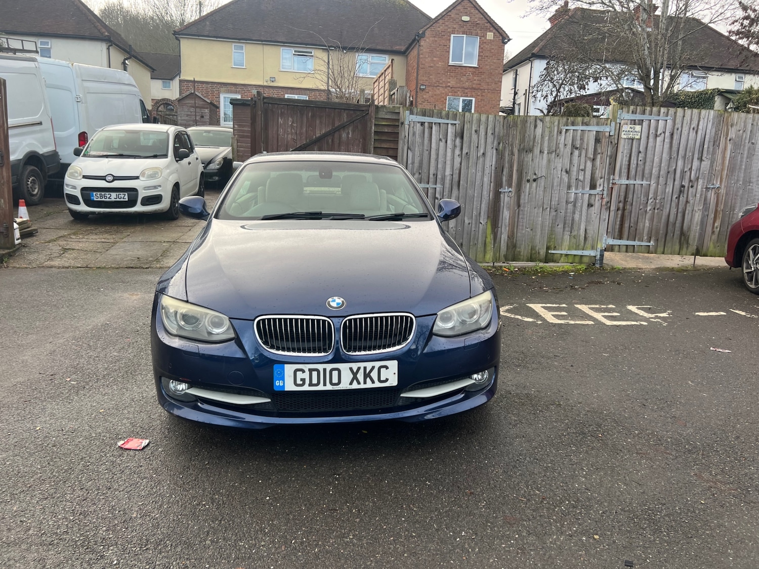 Used BMW 3 Series 2010 for sale - 77170816: Photo 2