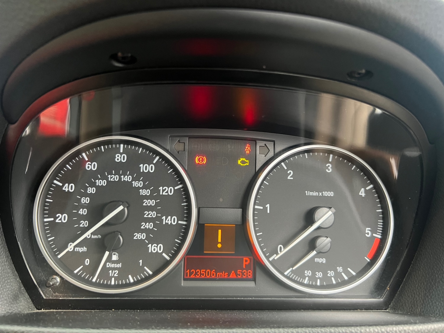 Used BMW 3 Series 2010 for sale - 77170816: Photo 8