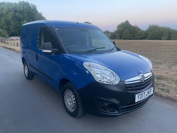 Used Vauxhall Combo 2017 for sale - 79575794: Photo