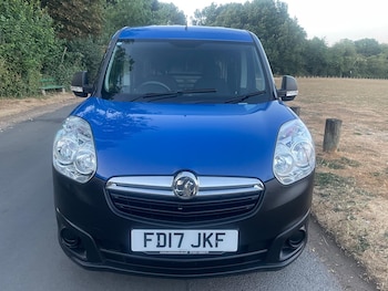 Used Vauxhall Combo 2017 for sale - 79575794: Photo