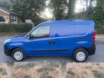 Used Vauxhall Combo 2017 for sale - 79575794: Photo