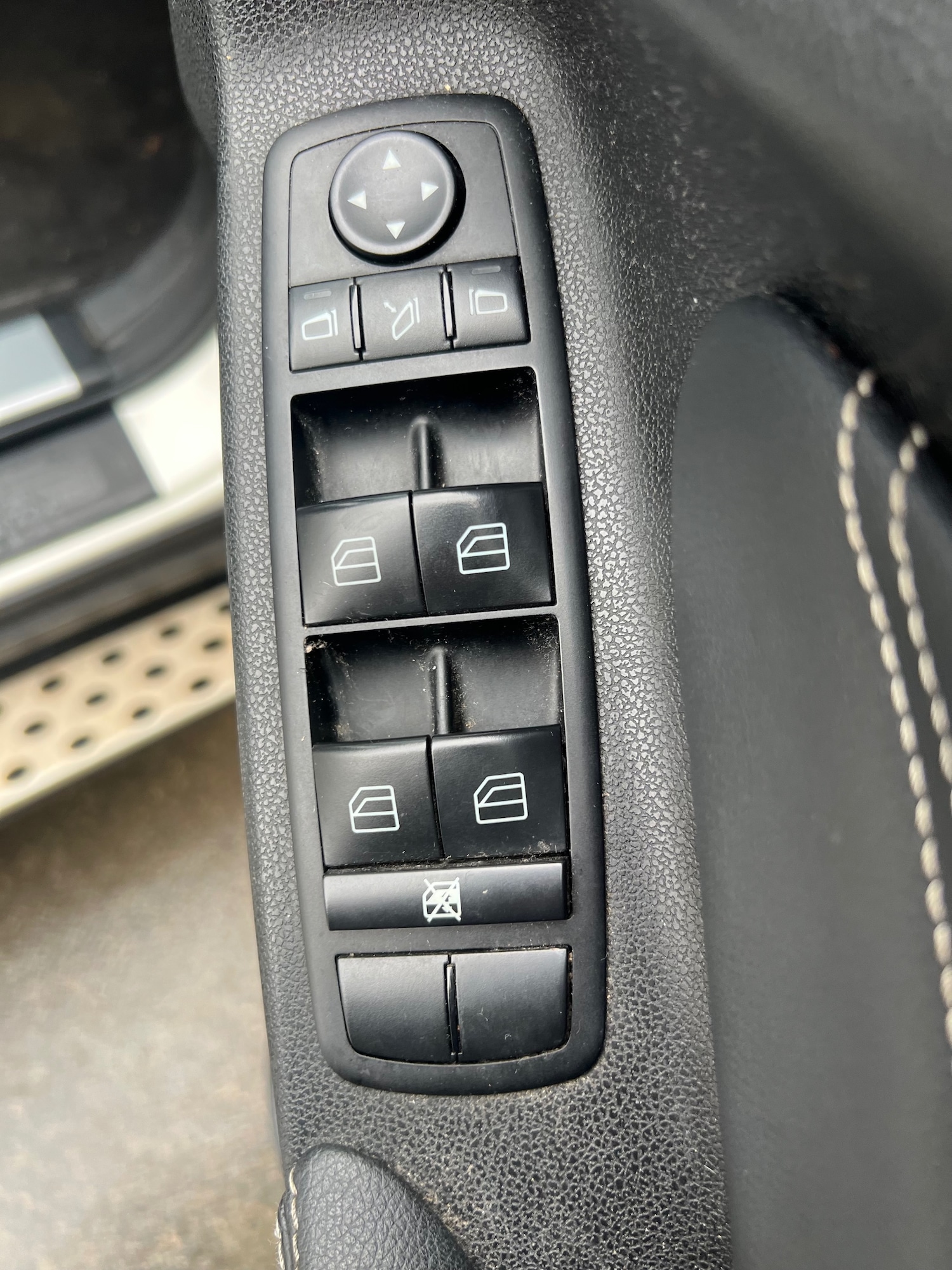 Used Mercedes-Benz M Class 2011 for sale - 76742274: Photo 20