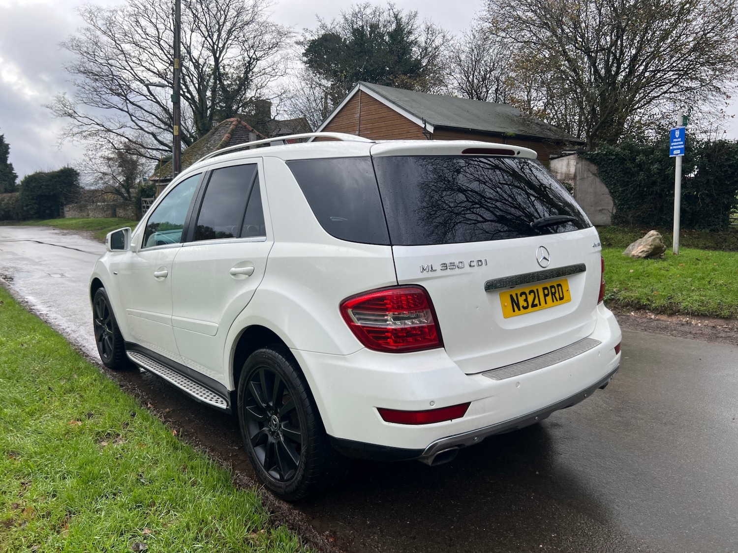 Used Mercedes-Benz M Class 2011 for sale - 76742274: Photo 5