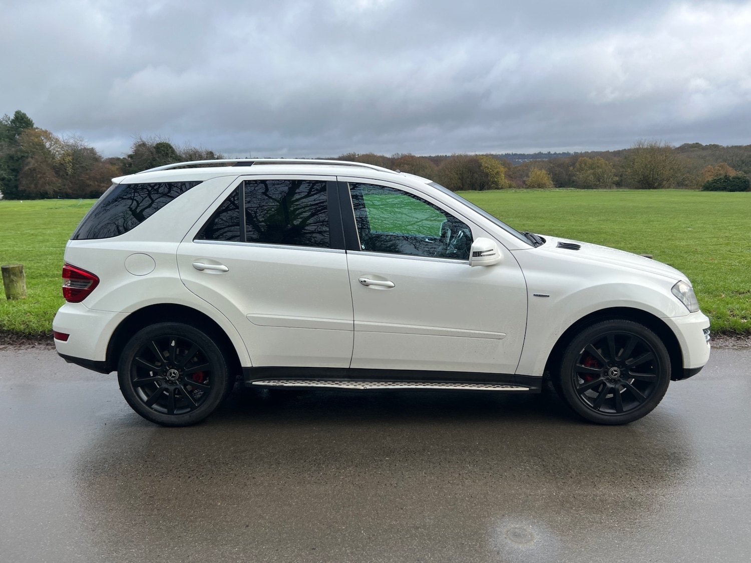 Used Mercedes-Benz M Class 2011 for sale - 76742274: Photo 8