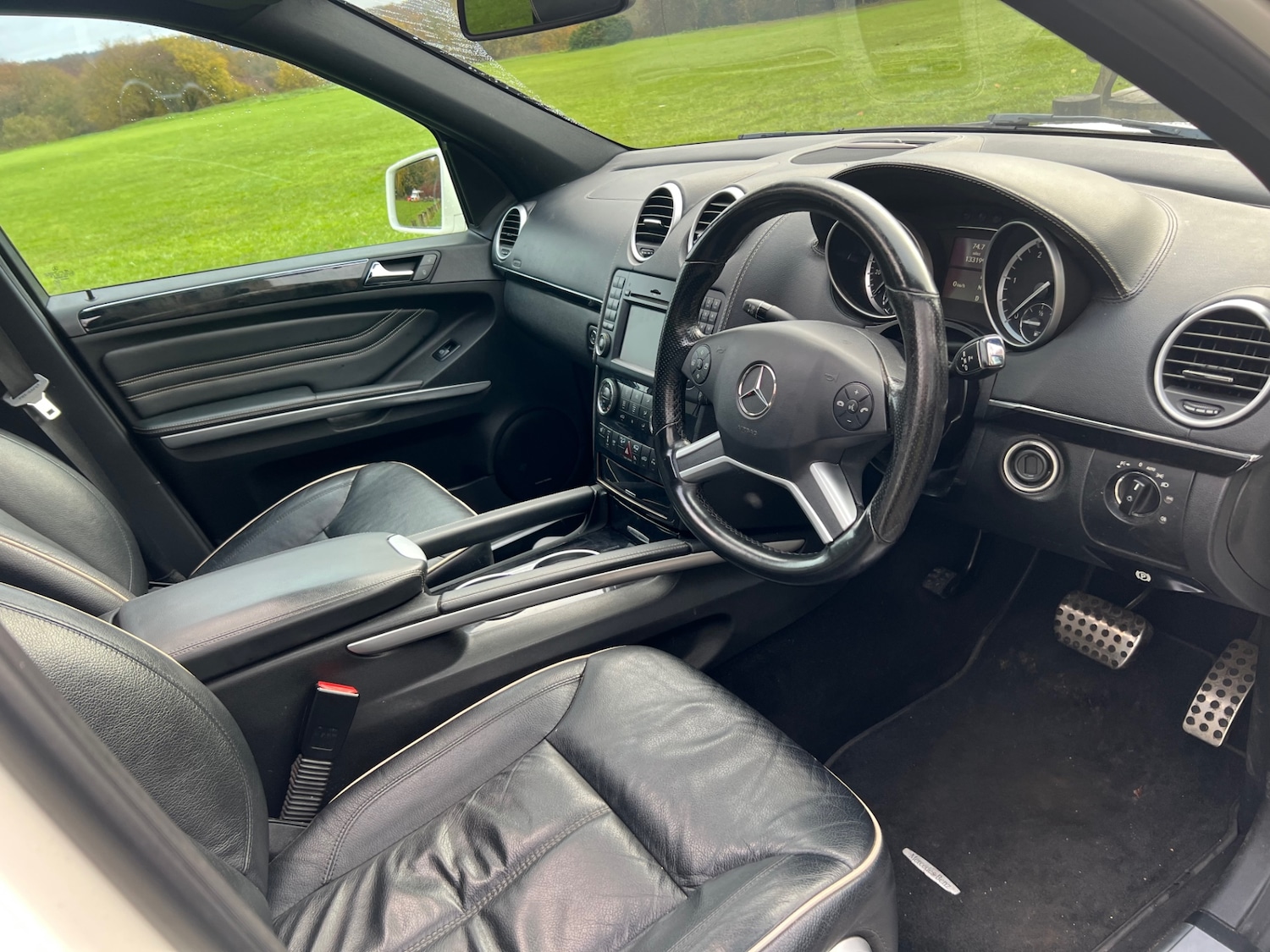 Used Mercedes-Benz M Class 2011 for sale - 76742274: Photo 9