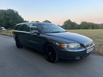 Used Volvo V70 2007 for sale - 79223346: Photo