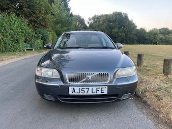 Used Volvo V70 2007 for sale - 79223346: Photo