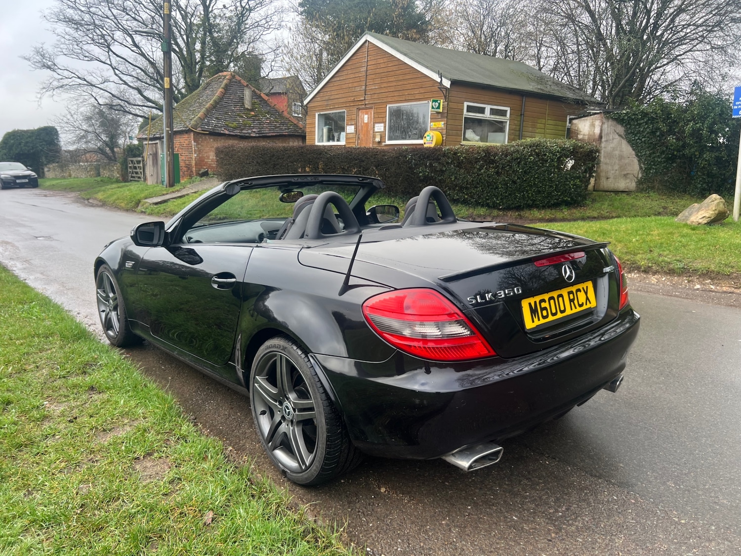 Used Mercedes-Benz SLK 2010 for sale - 77548386: Photo 11